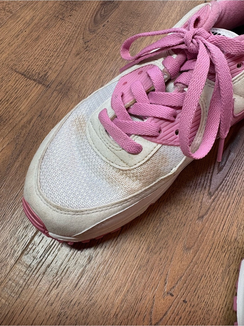 Nike Women’s Pink Air Max 90 - Picture 9 of 9